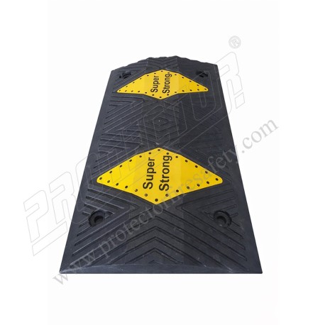 Speed Breaker Rubber L 500 x W 350 x H 50 mm | Protector FireSafety